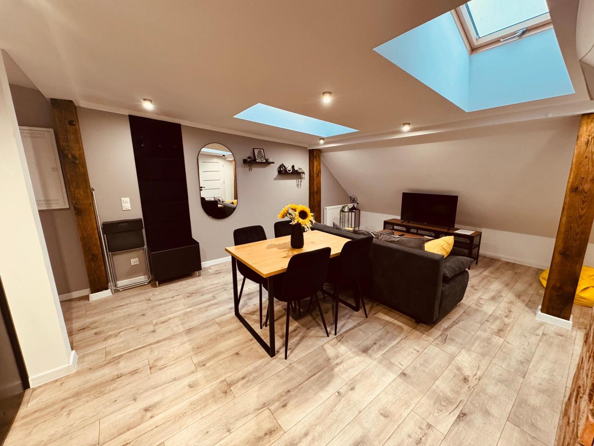Kobiela Luxury Loft Center *